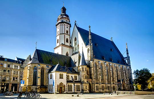 When should a person leave a church?